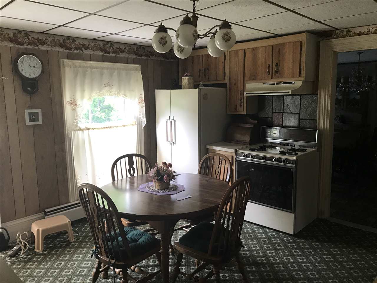 166 Marsh Road Pelham, NH 03076 - Photo 6 of 25