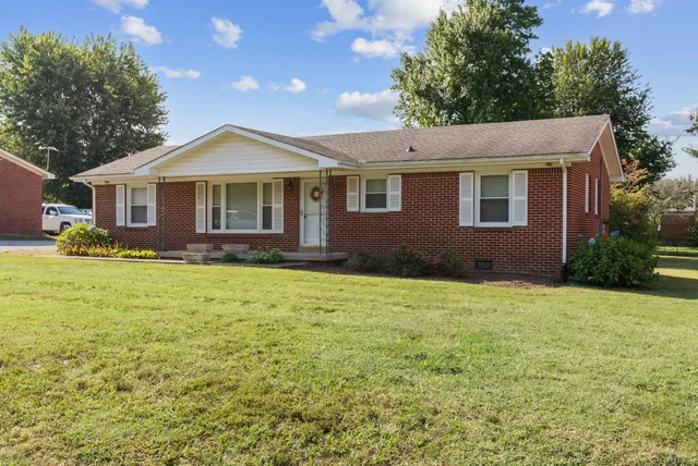$2,185 | 209 Oak Drive, Franklin, TN 37064