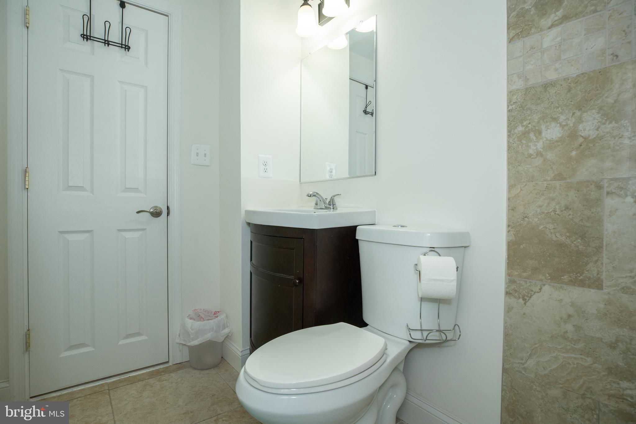 31 Circle Road Levittown, PA 19057 - Photo 22 of 33