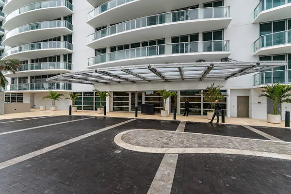 $15,000 | 3100 North Ocean Drive, Unit 1501, Singer Island, FL 33404