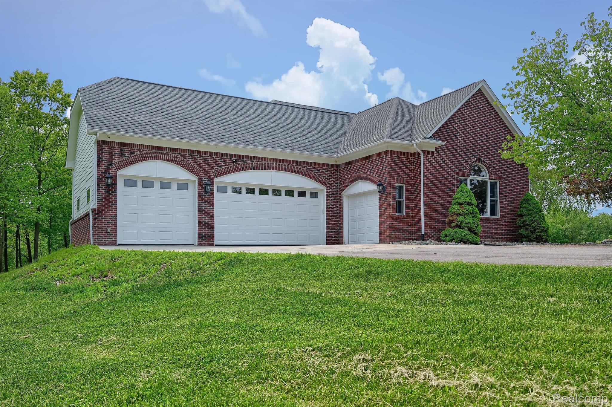 1305 Lakeville Road Leonard, MI 48367 - Photo 54 of 61