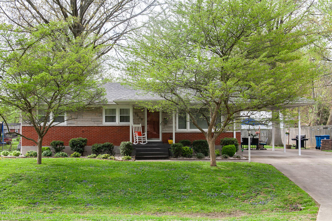 6326 Hunters Grove Road Louisville, KY 40216 - Photo 3 of 39 6326 Hunters Grove Rd-3