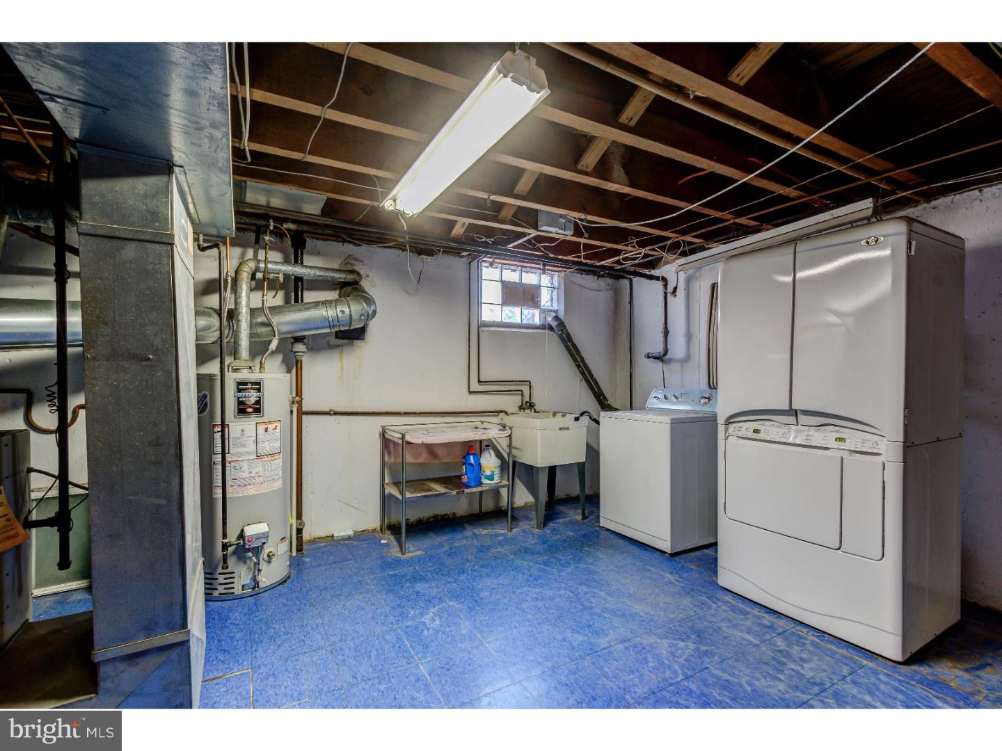 204 Pine Ridge Road Havertown, PA 19083 - Photo 13 of 24 a utility room with dryer and washer