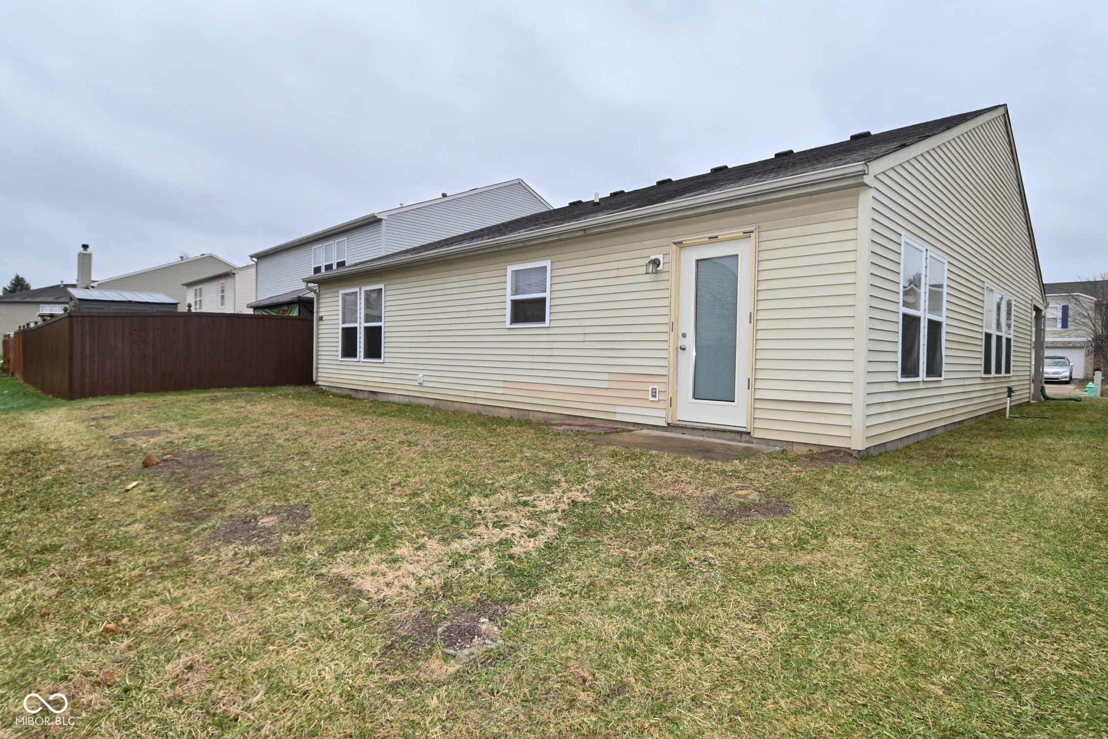 9128 Stones Bluff Place Indianapolis, IN 46113 - Photo 19 of 21