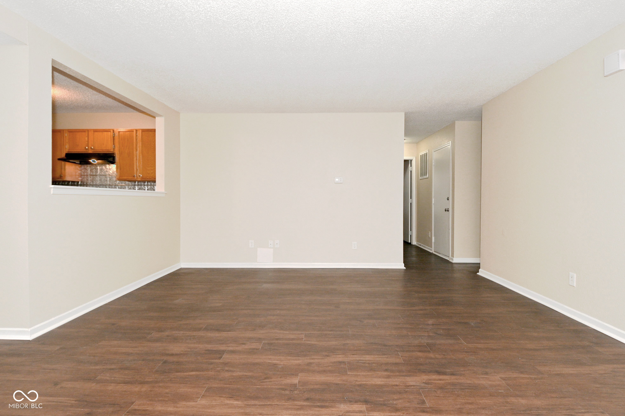 9128 Stones Bluff Place Indianapolis, IN 46113 - Photo 3 of 21