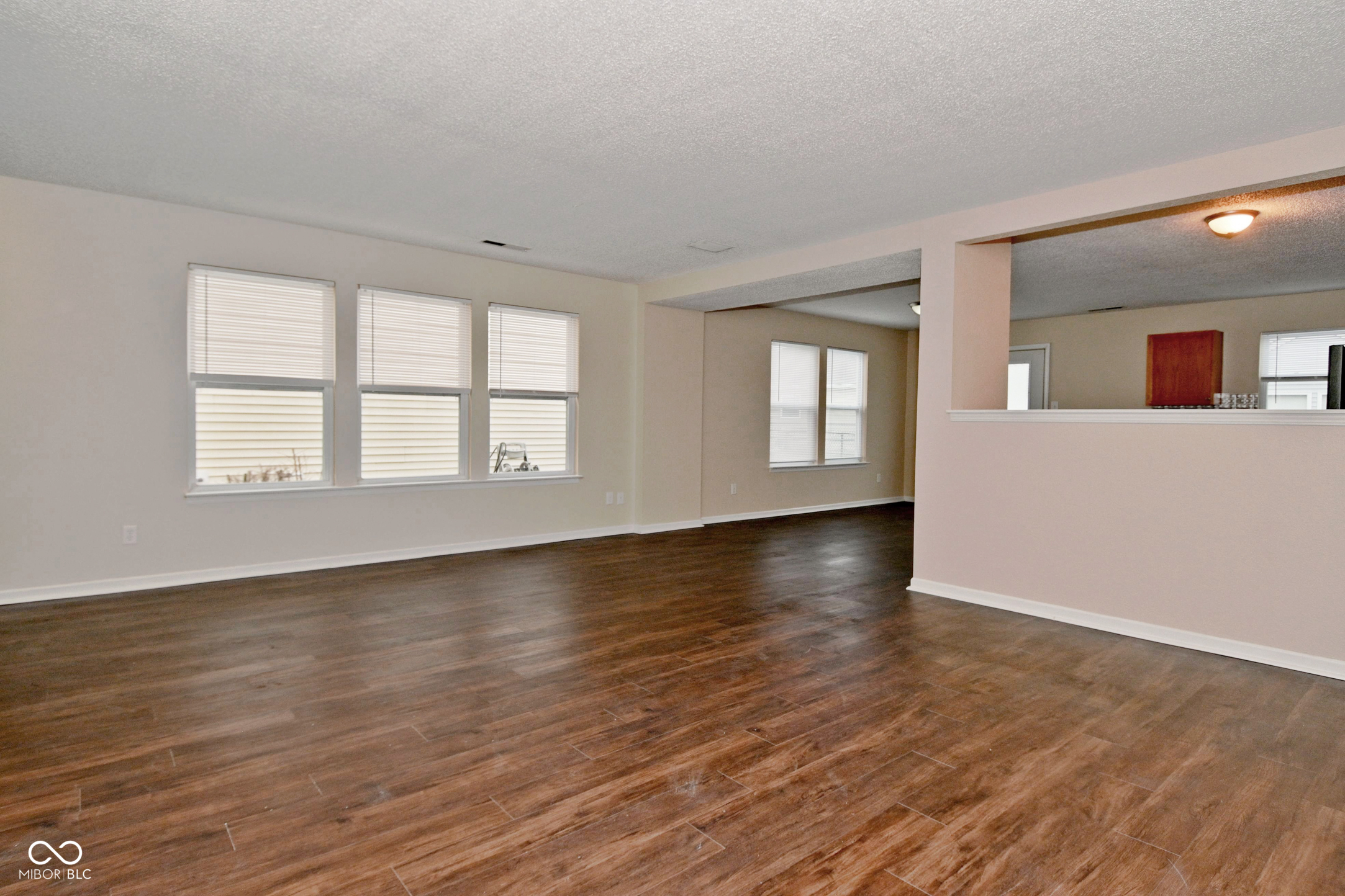 9128 Stones Bluff Place Indianapolis, IN 46113 - Photo 4 of 21