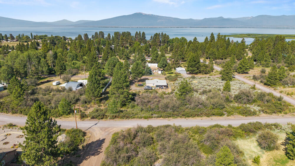 0 Lakeland Road Chiloquin, OR 97624 - Photo 4 of 19 a view of lake with mountain