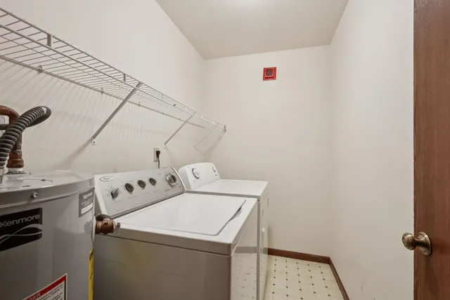 $203,900 | 7209 57th Avenue, Unit 201, Kenosha, WI 53142