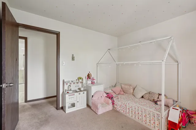 $203,900 | 7209 57th Avenue, Unit 201, Kenosha, WI 53142