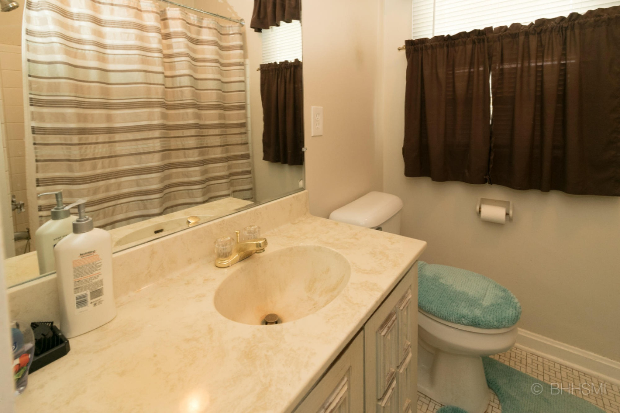 1022 Miller Road Kalamazoo, MI 49001 - Photo 9 of 22 1022MillerRoad-109