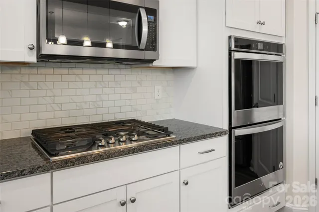 $559,900 | 2015 Saddlebred Drive, Iron Station, NC 28080