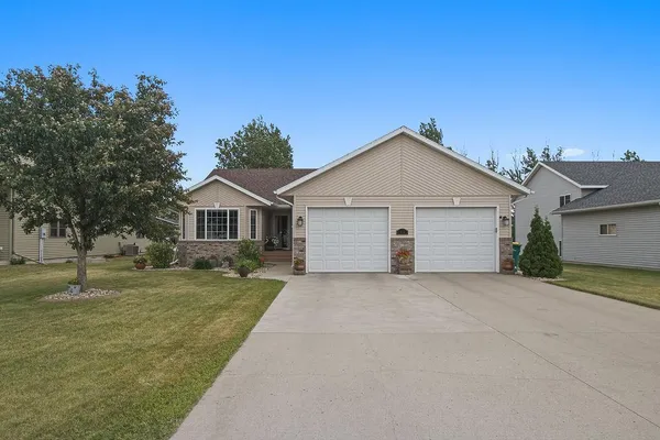 $460,000 | 610 3rd Street East, Horace, ND 58047