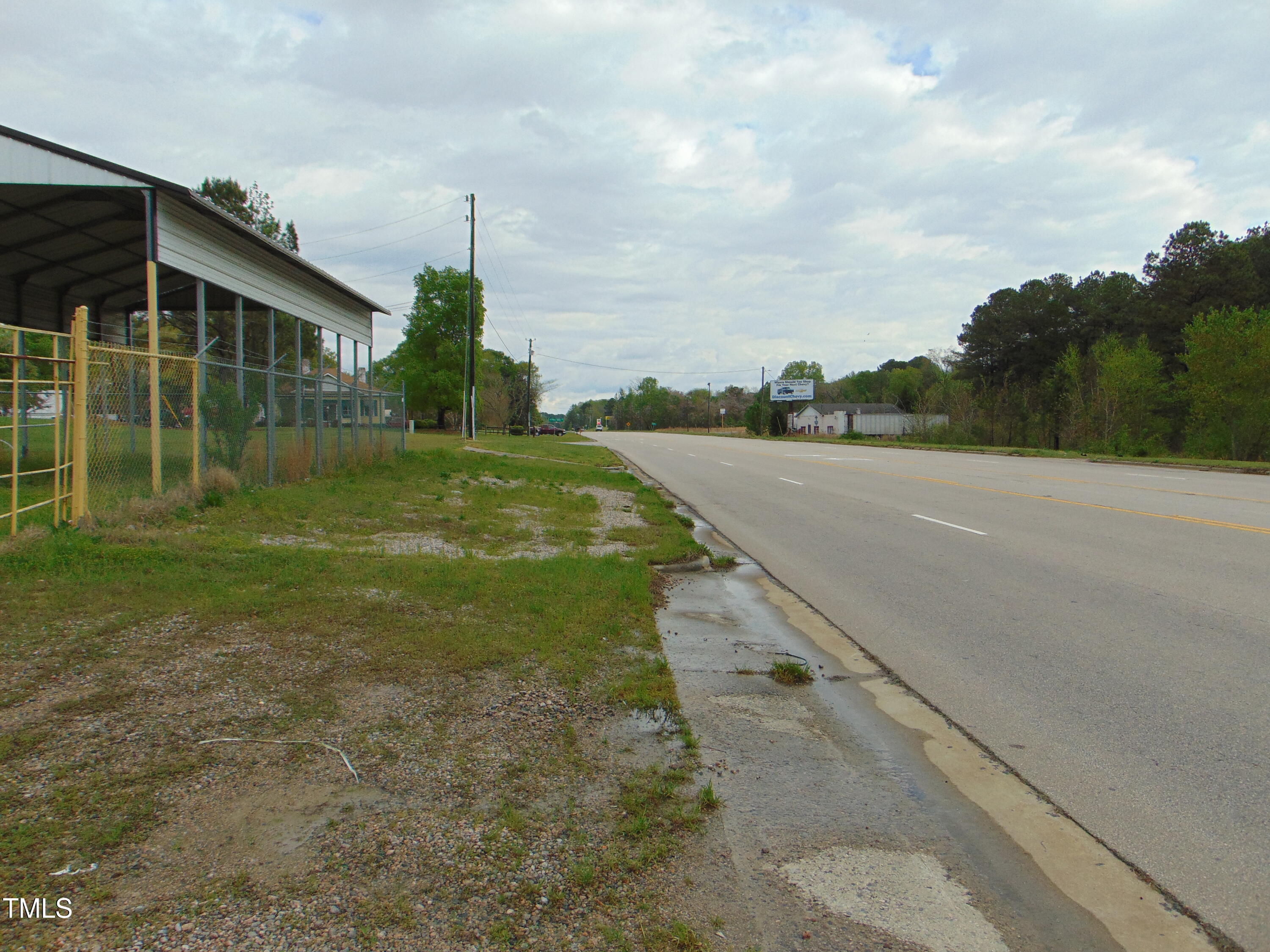 1594 Us Highway Kittrell, NC 27544 - Photo 10 of 24