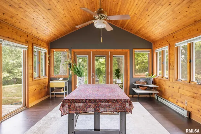 $369,000 | 192 Amber Lane, Carbondale, IL 62902