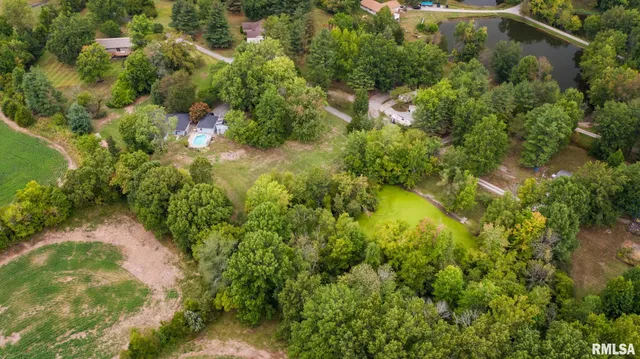 $369,000 | 192 Amber Lane, Carbondale, IL 62902