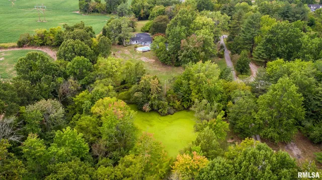 $369,000 | 192 Amber Lane, Carbondale, IL 62902