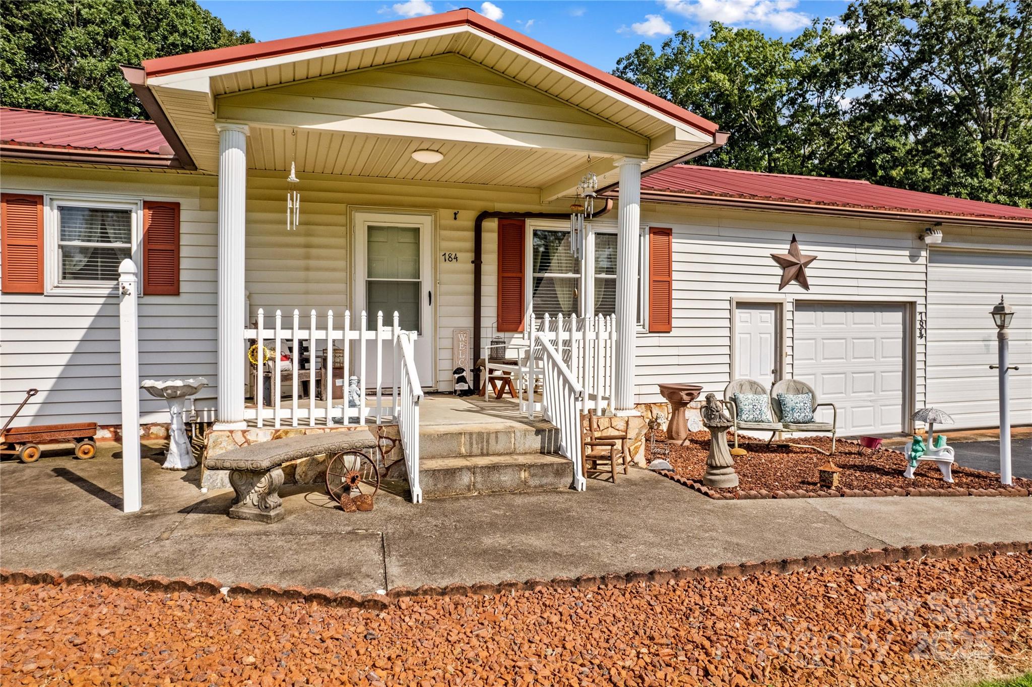 784 Whites Farm Road Statesville, NC 28625 - Photo 2 of 46