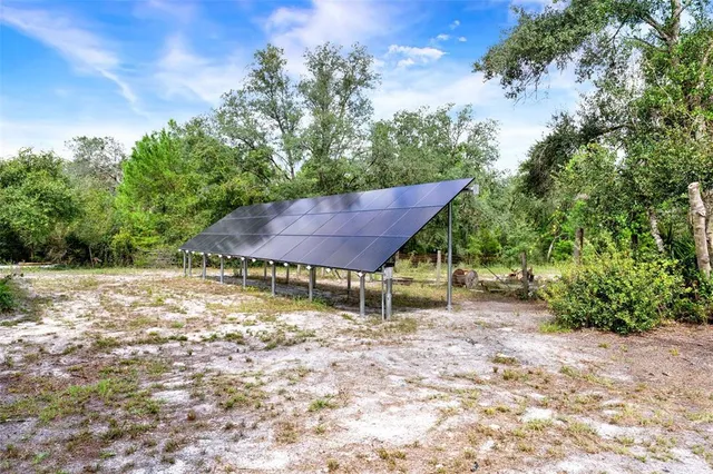 $675,000 | 32645 Red Oak Drive, Eustis, FL 32736