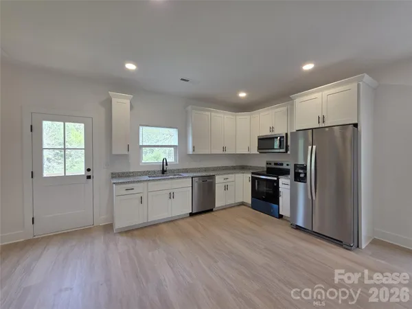 $1,495 | 1028 Patton Avenue, Albemarle, NC 28001