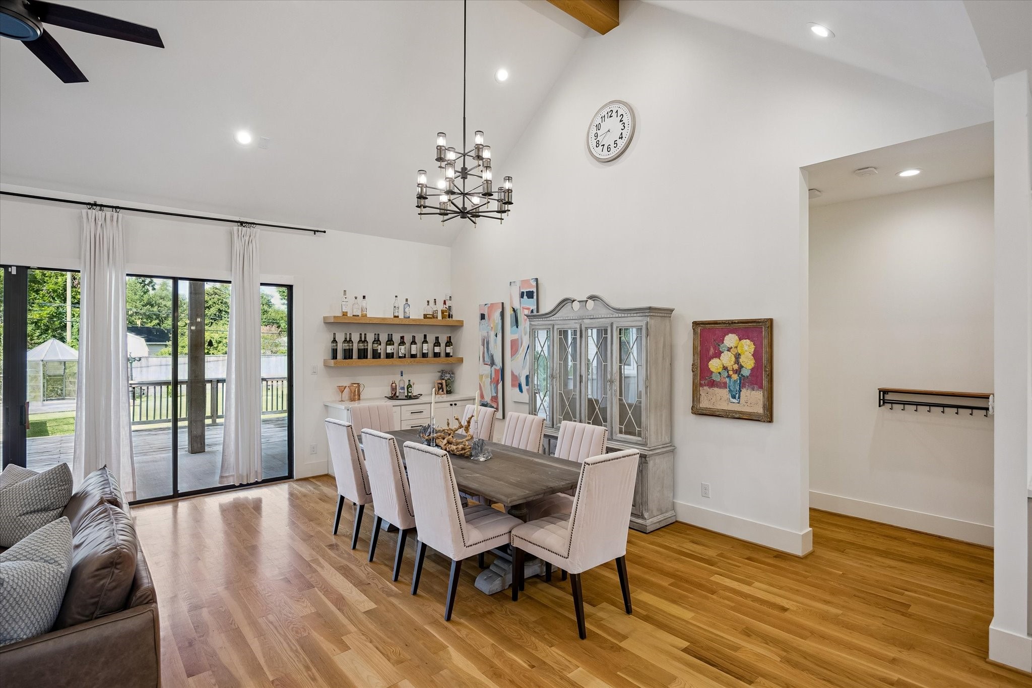 9333 Spring Branch Drive Houston, TX 77080 - Photo 38 of 50 Gallery Image 38