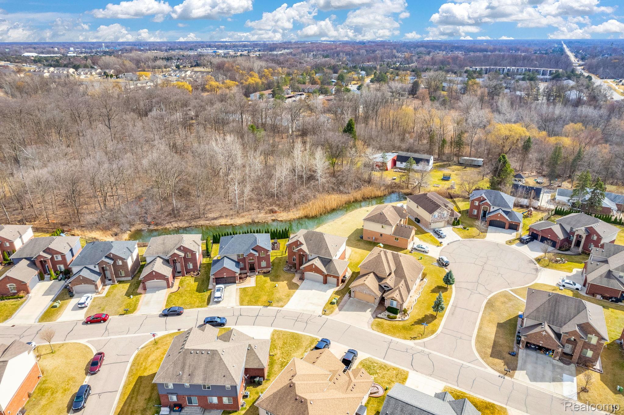 4122 Hawks Nest Road Utica, MI 48317 - Photo 72 of 74 Aerial view of residential area