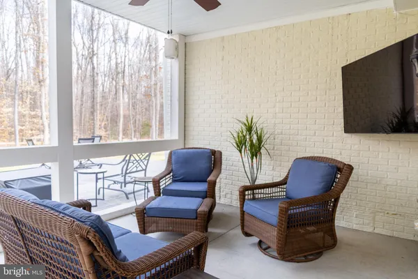 $899,900 | 10916 Olive View Drive, Spotsylvania, VA 22553