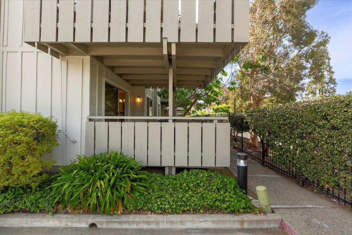 255 South Rengstorff Avenue, Unit 99 Mountain View, CA 94040 - Photo 4 of 31 Gallery Image 4