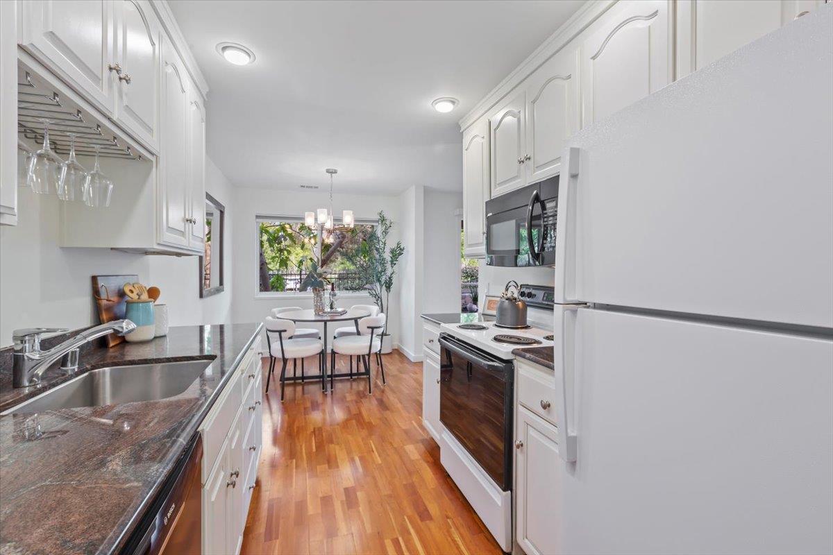 255 South Rengstorff Avenue, Unit 99 Mountain View, CA 94040 - Photo 6 of 31 Gallery Image 6