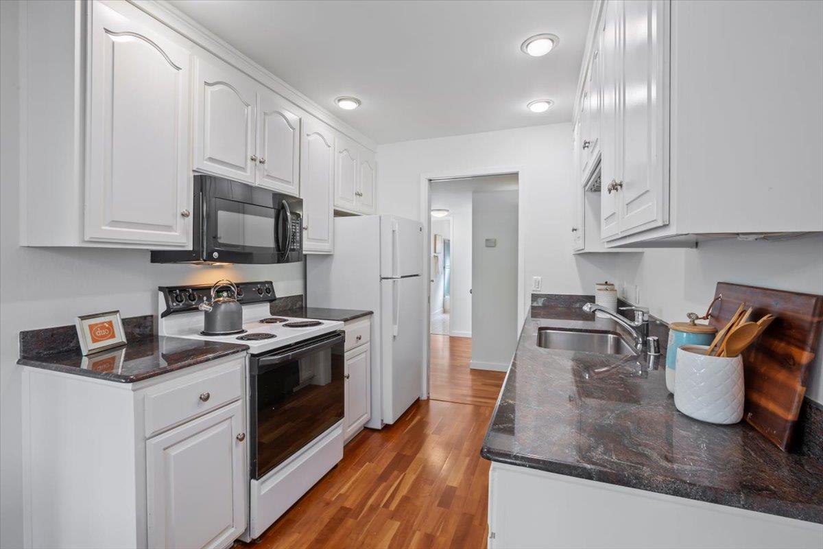255 South Rengstorff Avenue, Unit 99 Mountain View, CA 94040 - Photo 7 of 31 Gallery Image 7