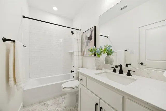 $1,900,000 | 6281 Edgestone Drive, Frisco, TX 75034