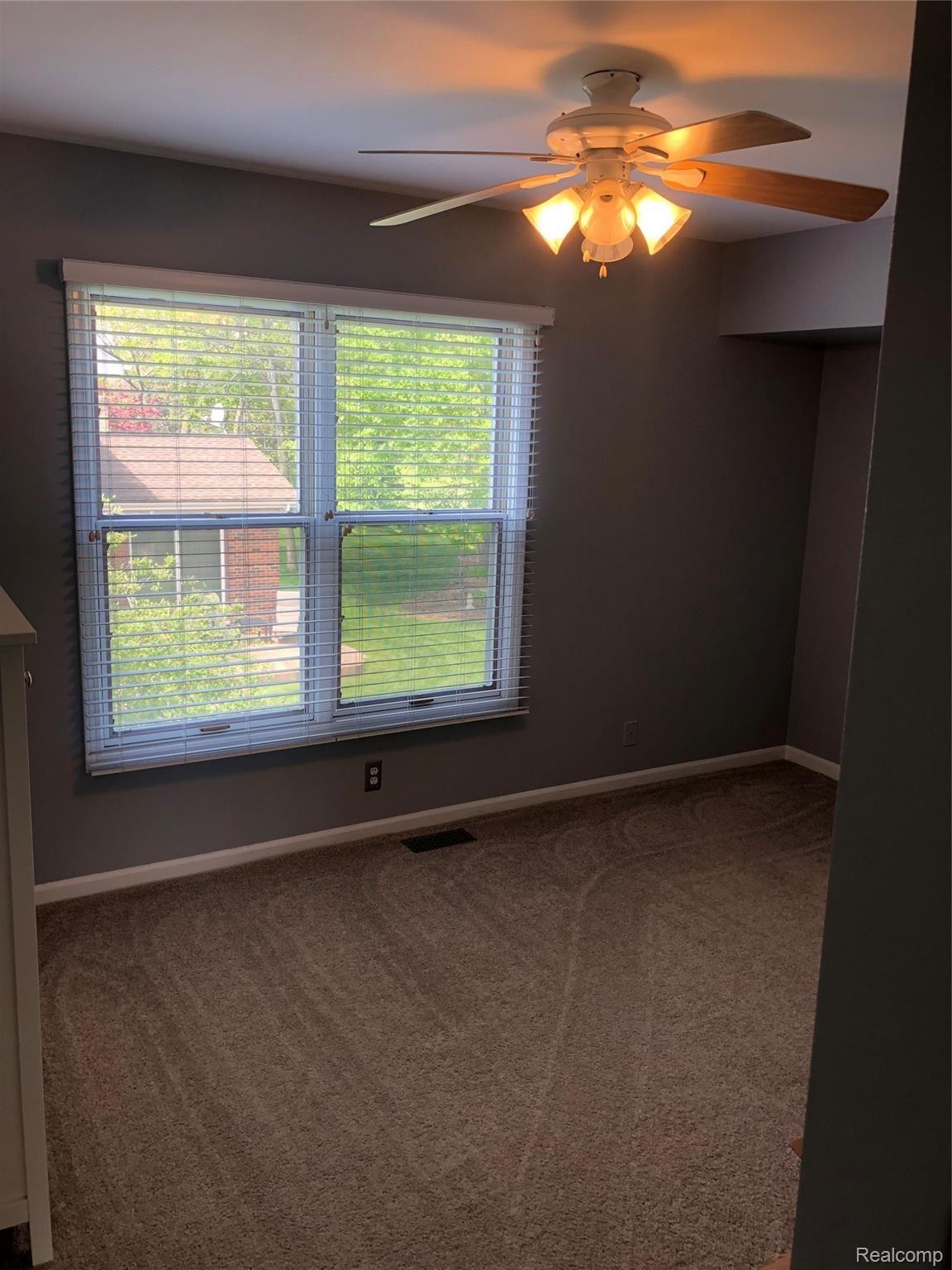 3439 Vardon Drive Rochester, MI 48307 - Photo 15 of 21 IMG_7653.jpeg