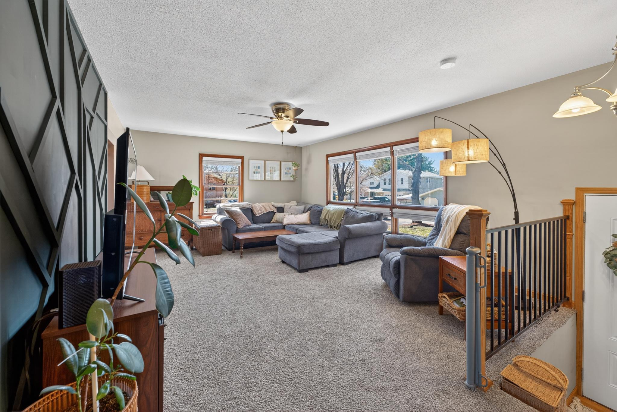 426 Dogwood Road Wyoming, MN 55092 - Photo 6 of 39