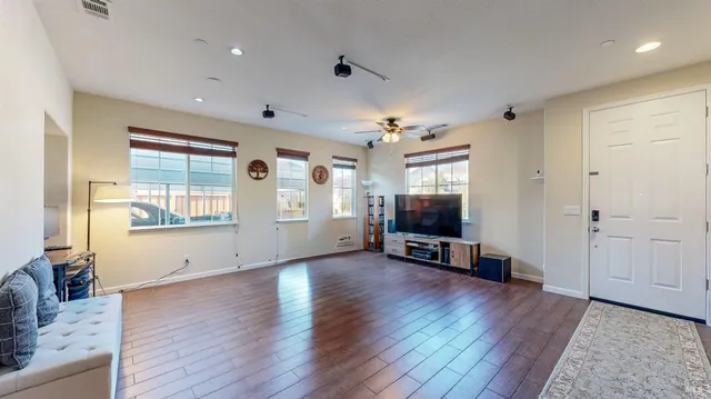 $790,000 | 3826 Danbury Way, Fairfield, CA 94533