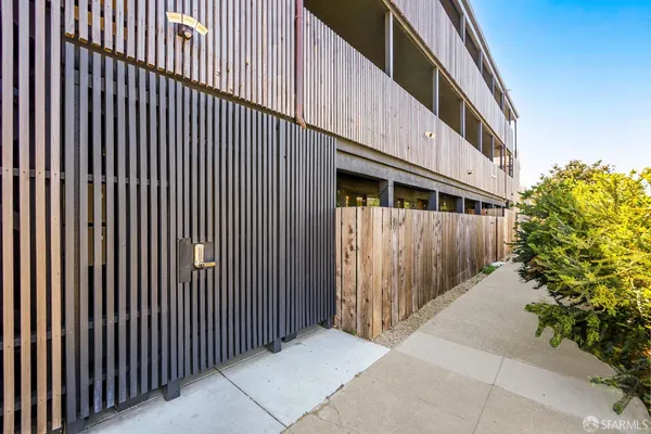 $575,000 | 701 Hampshire Street, Unit 5, San Francisco, CA 94110