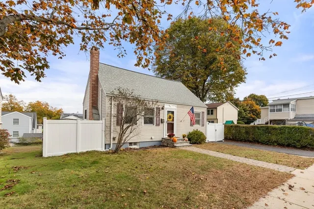 $749,900 | 85 Como Road, Boston, MA 02136