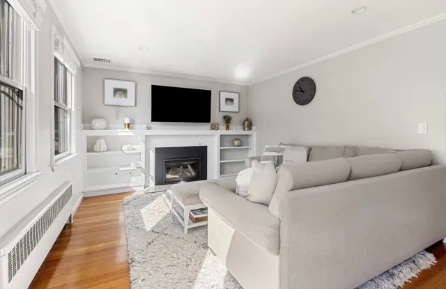 $749,900 | 85 Como Road, Boston, MA 02136