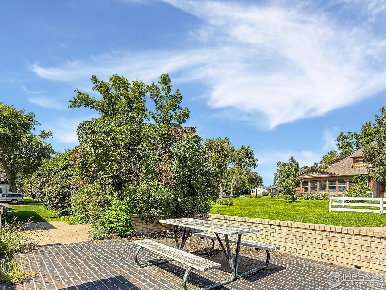 407 East Gordon Street Holyoke, CO 80734 - Photo 14 of 15 a view of a chairs and table on the terrace