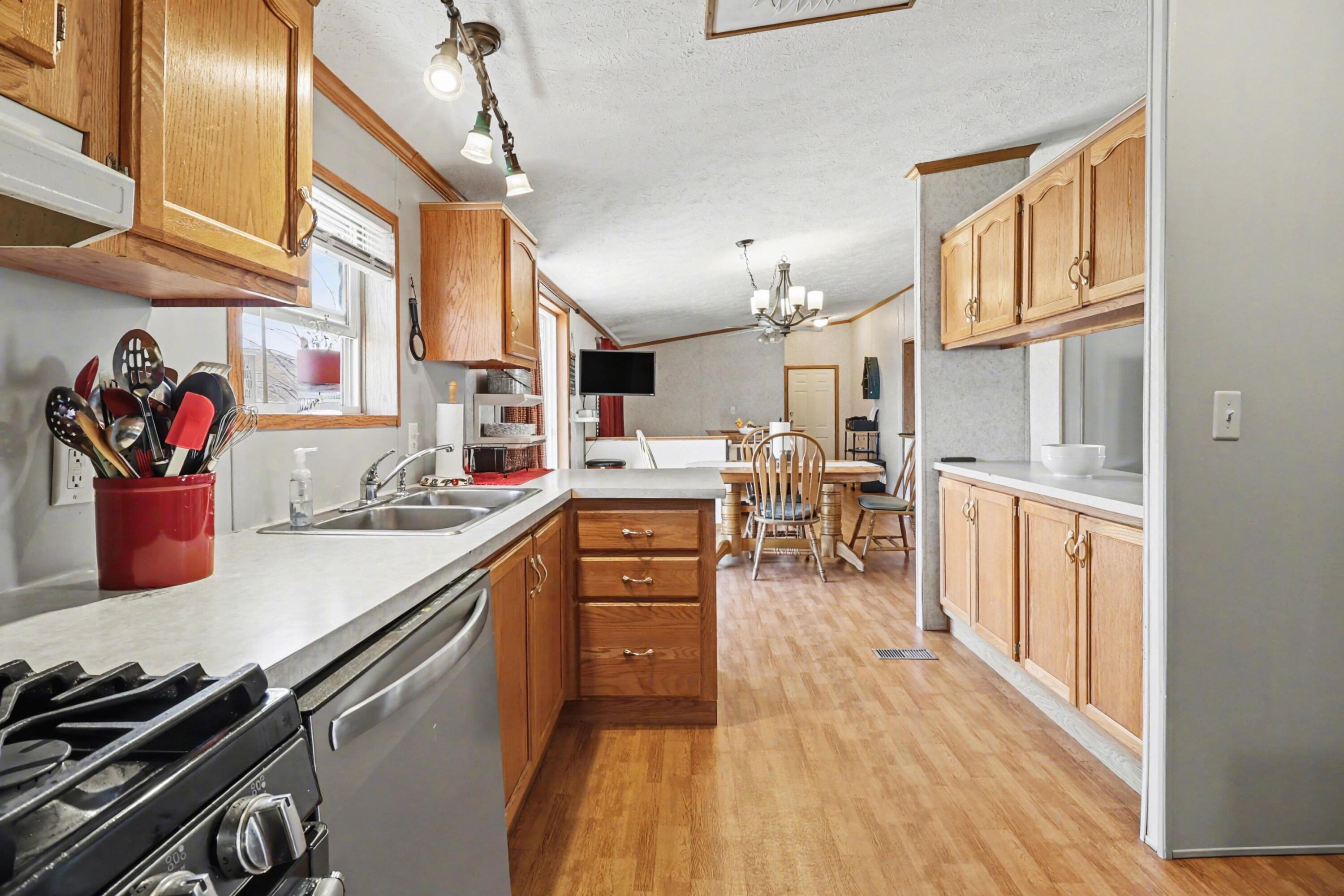 4664 South Eden Lake Road Custer, MI 49405 - Photo 6 of 38 007_file_1854