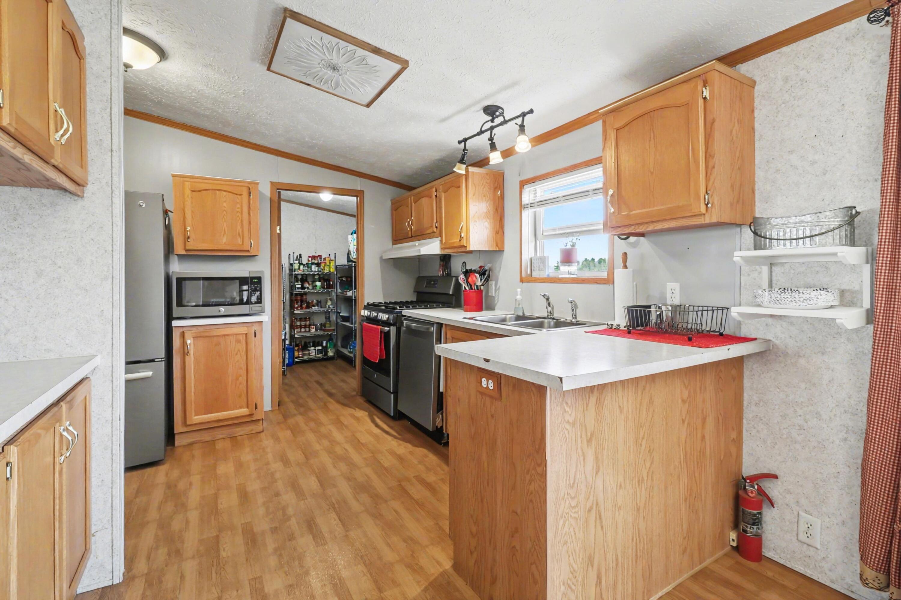 4664 South Eden Lake Road Custer, MI 49405 - Photo 7 of 38 008_file_3506