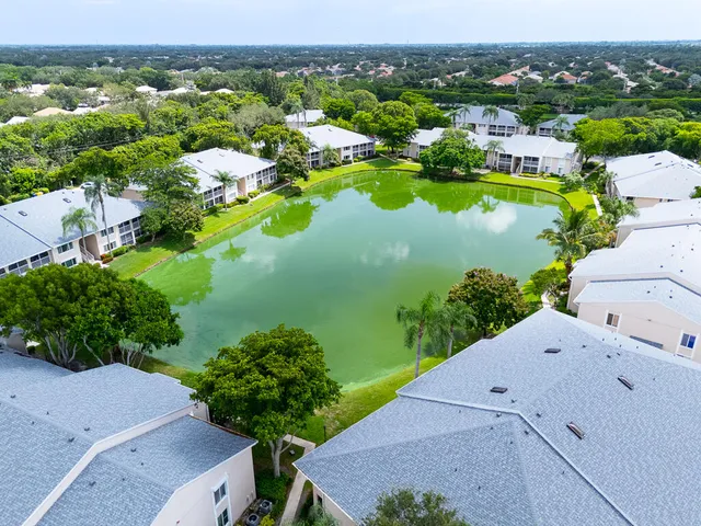 $2,750 | 13810 Oneida Drive, Unit C2, Delray Beach, FL 33446