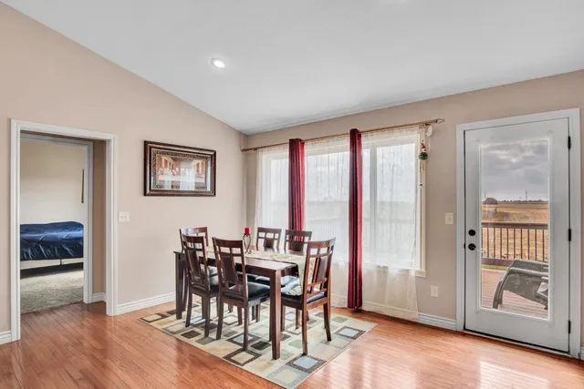 $299,999 | 705 Charles Street, Hesston, KS 67062