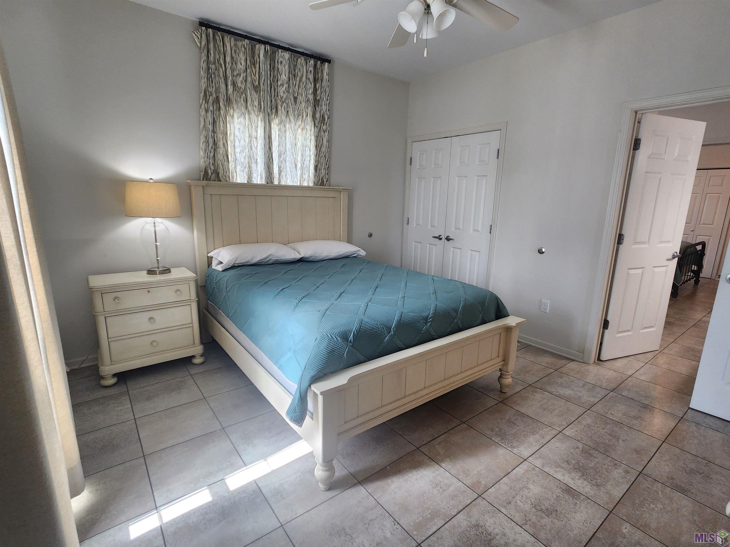 136 A O Rappelet Road, Unit B Golden Meadow, LA 70357 - Photo 23 of 28