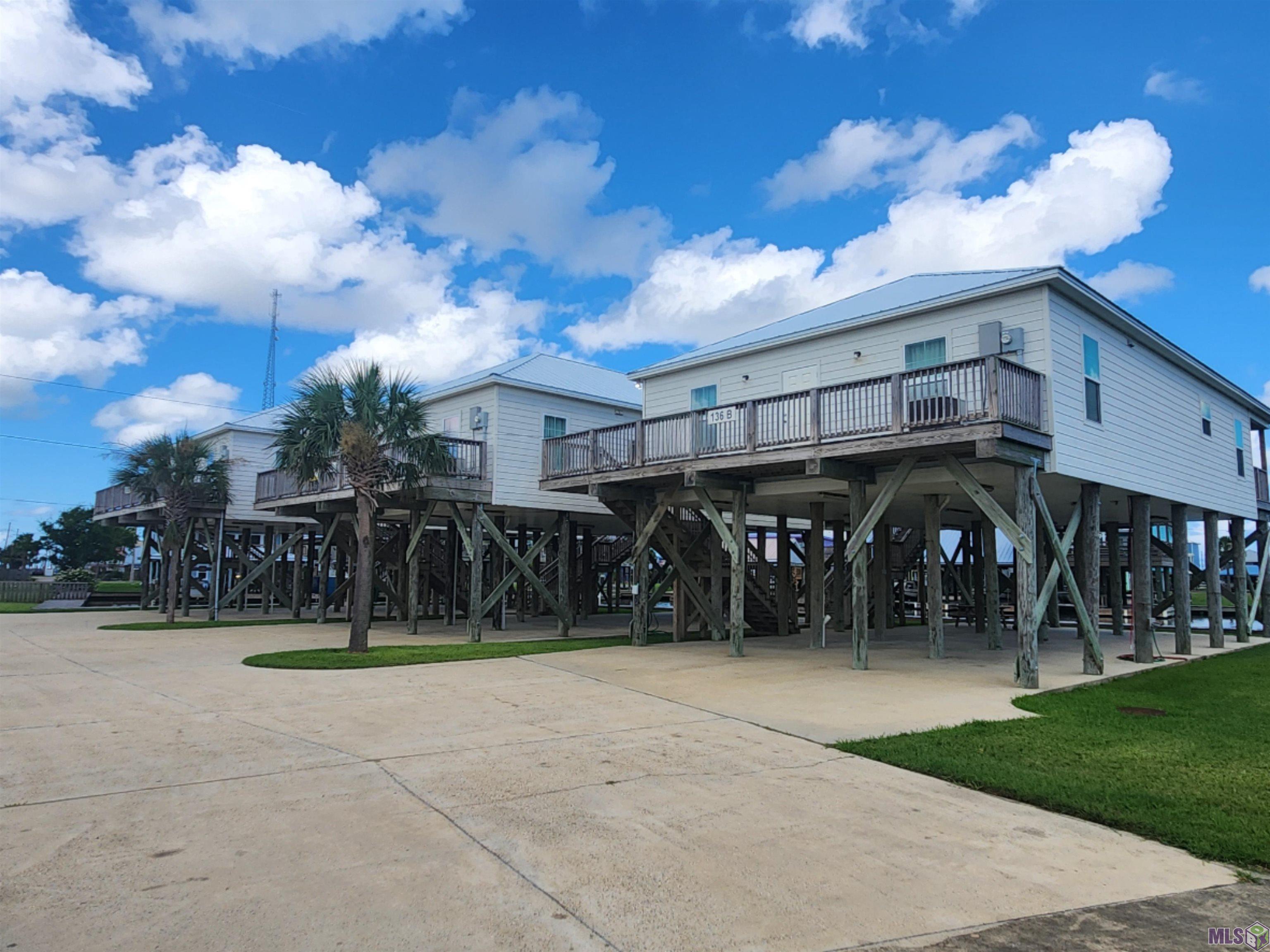 136 A O Rappelet Road, Unit B Golden Meadow, LA 70357 - Photo 5 of 28