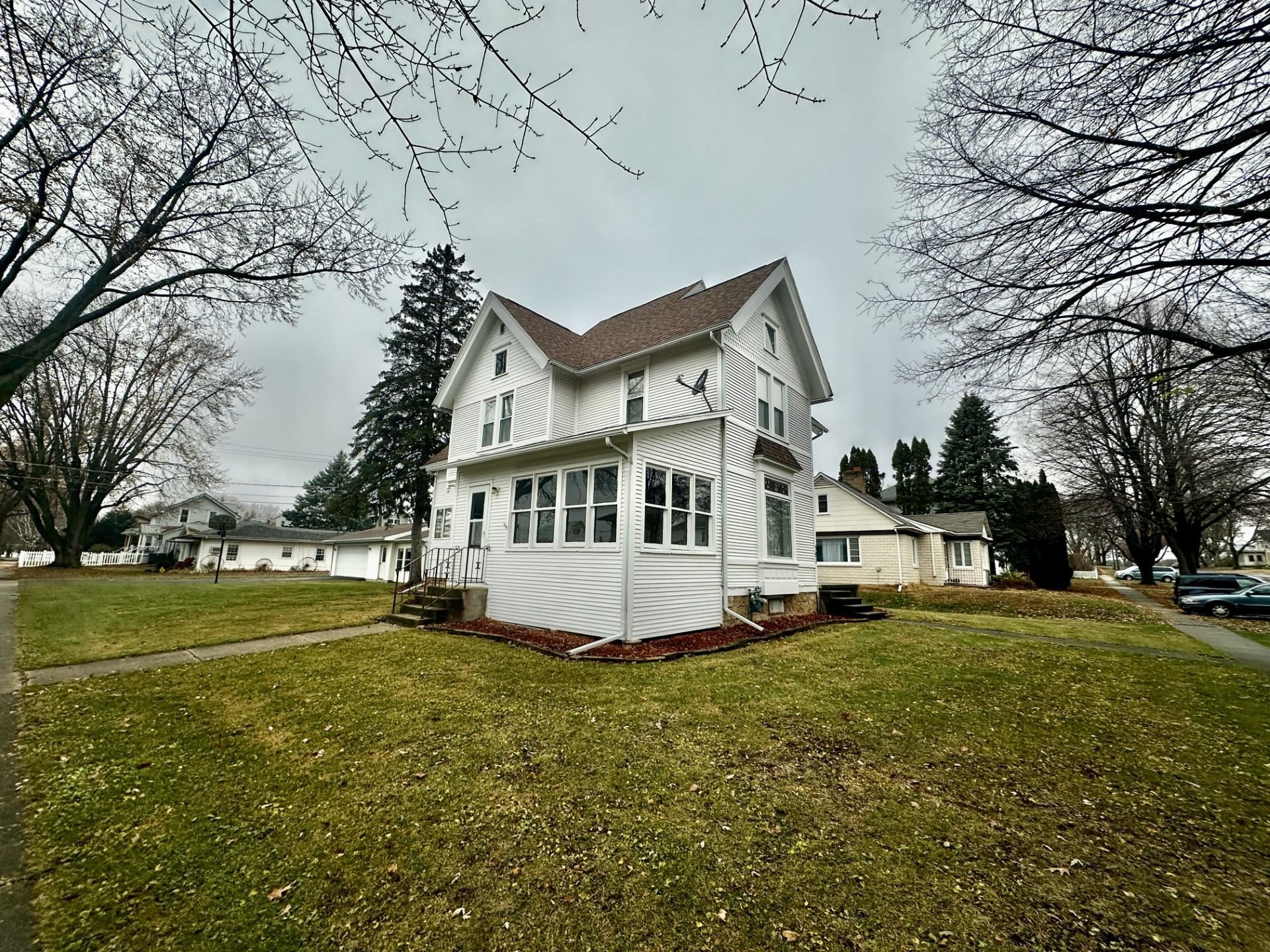 501 North Holcomb Avenue Milledgeville, IL 61051 - Photo 22 of 28