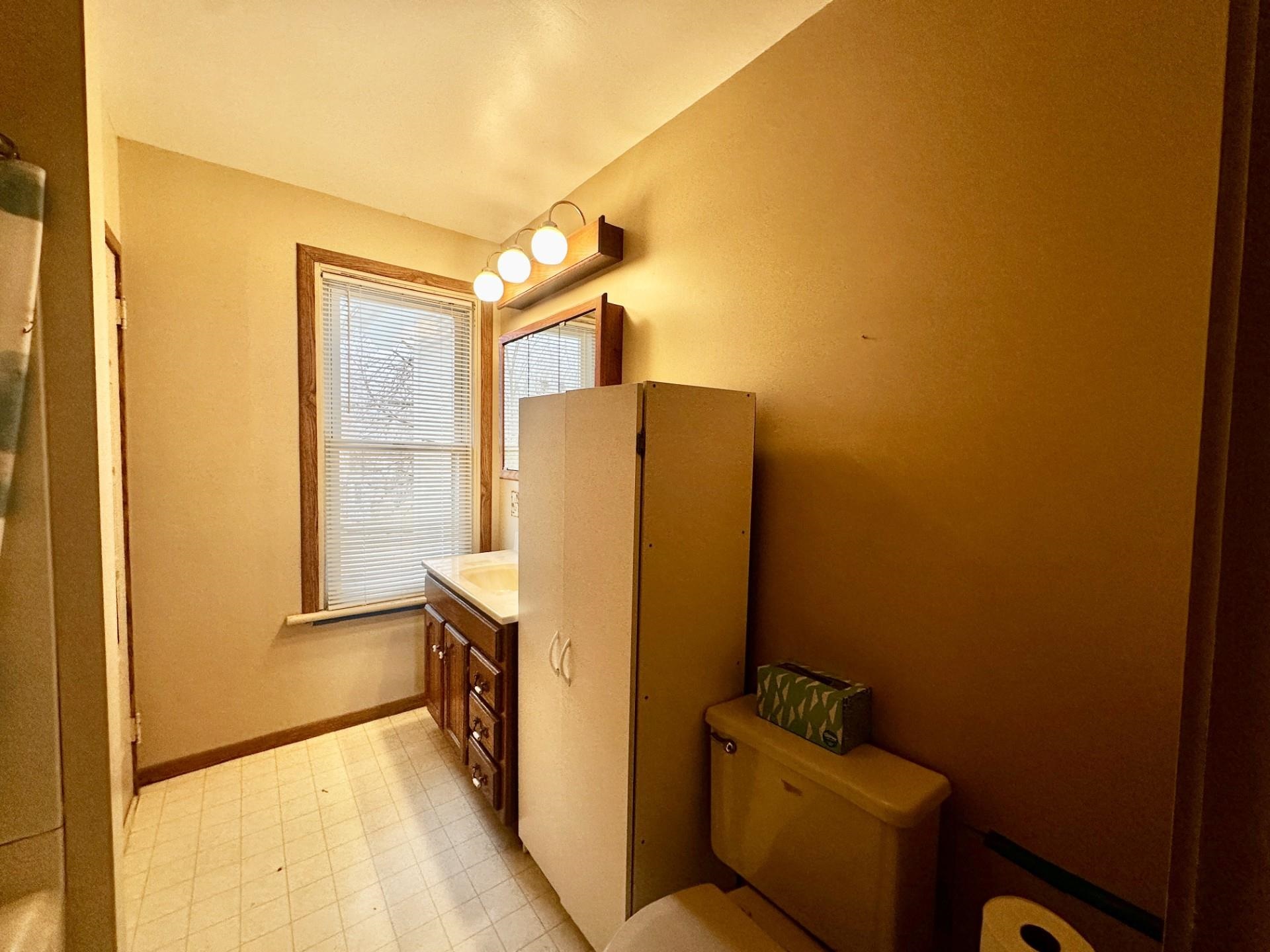 501 North Holcomb Avenue Milledgeville, IL 61051 - Photo 5 of 28