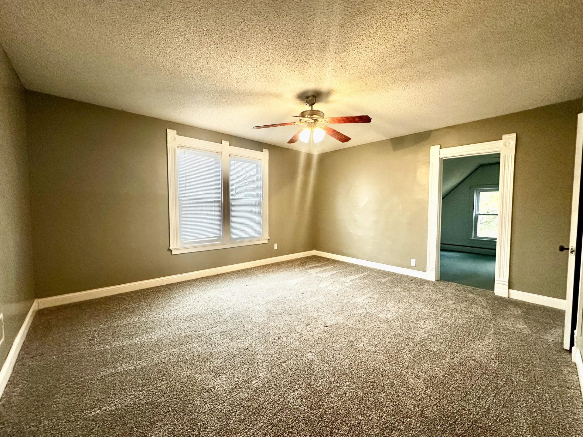 501 North Holcomb Avenue Milledgeville, IL 61051 - Photo 10 of 28