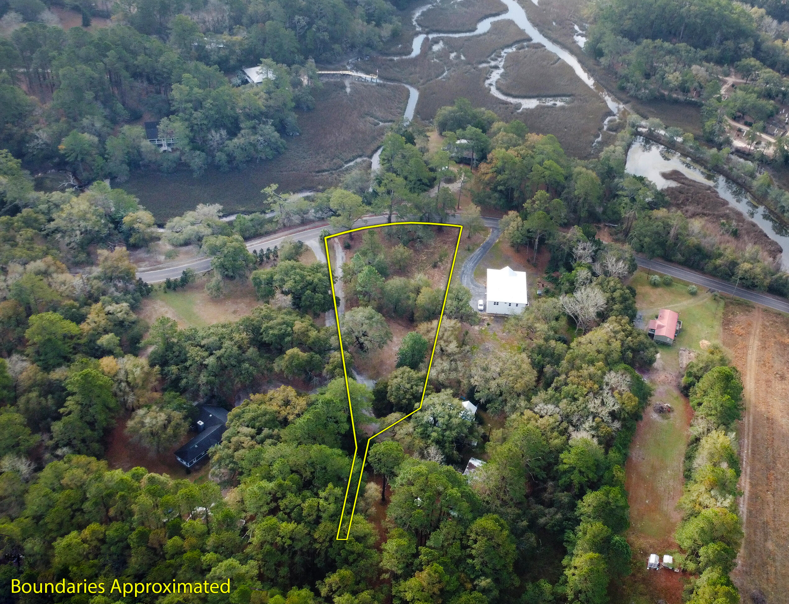 1020 South Pinckney Street McClellanville, SC 29458 - Photo 10 of 10 11 - Aerial with Boundaries