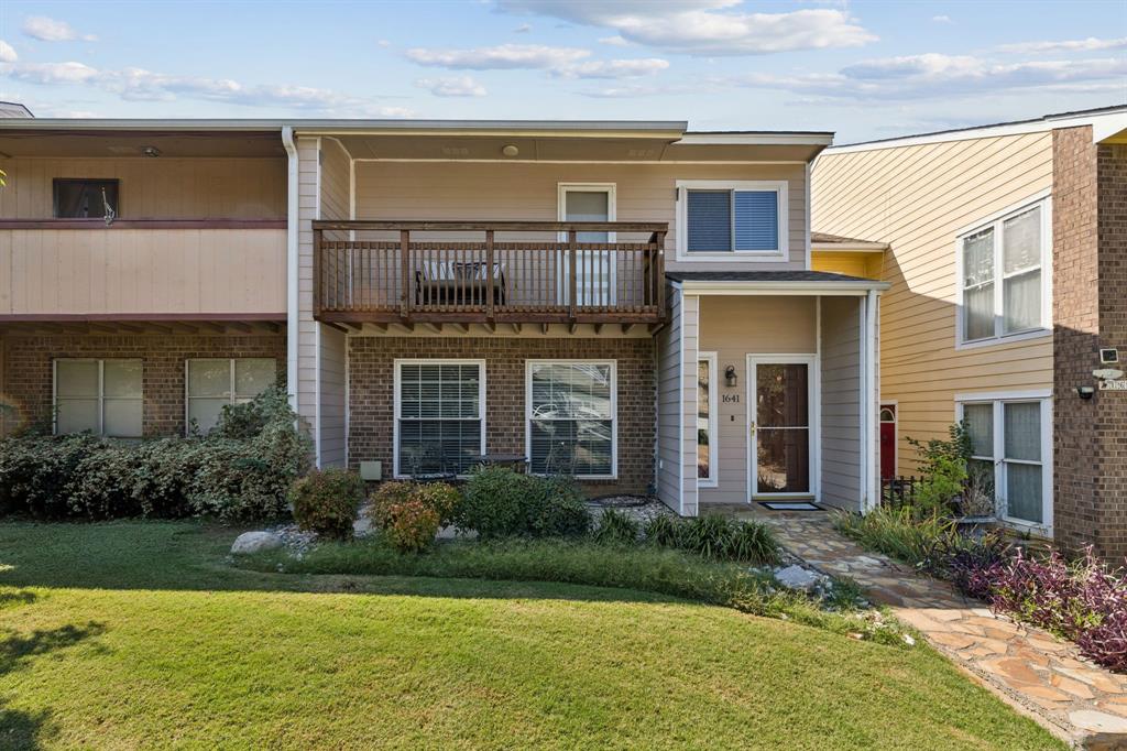 1641 Choteau Circle Grapevine, TX 76051 - Photo 27 of 29 a front view of a house with garden