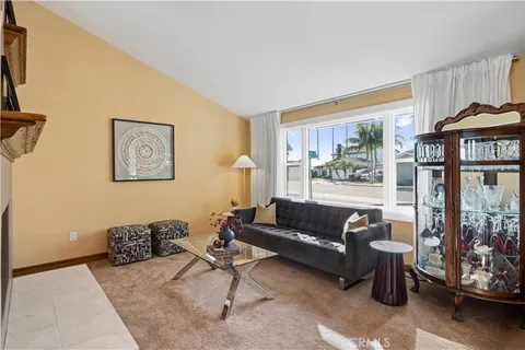 $1,800,000 | 3344 Alabama Circle, Costa Mesa, CA 92626