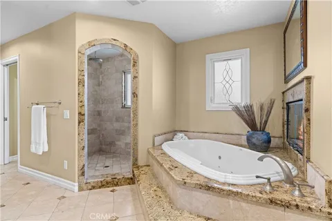 $1,800,000 | 3344 Alabama Circle, Costa Mesa, CA 92626